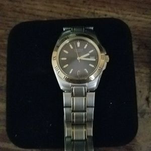 mens citzin watch gold and silver